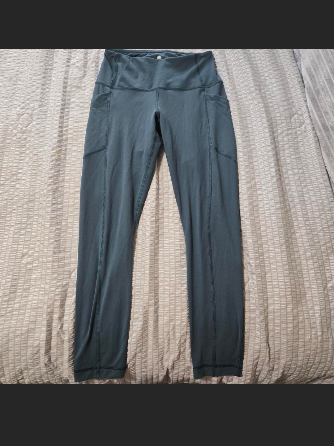 Yogalicious Green High-Waist Leggings With Side Pockets